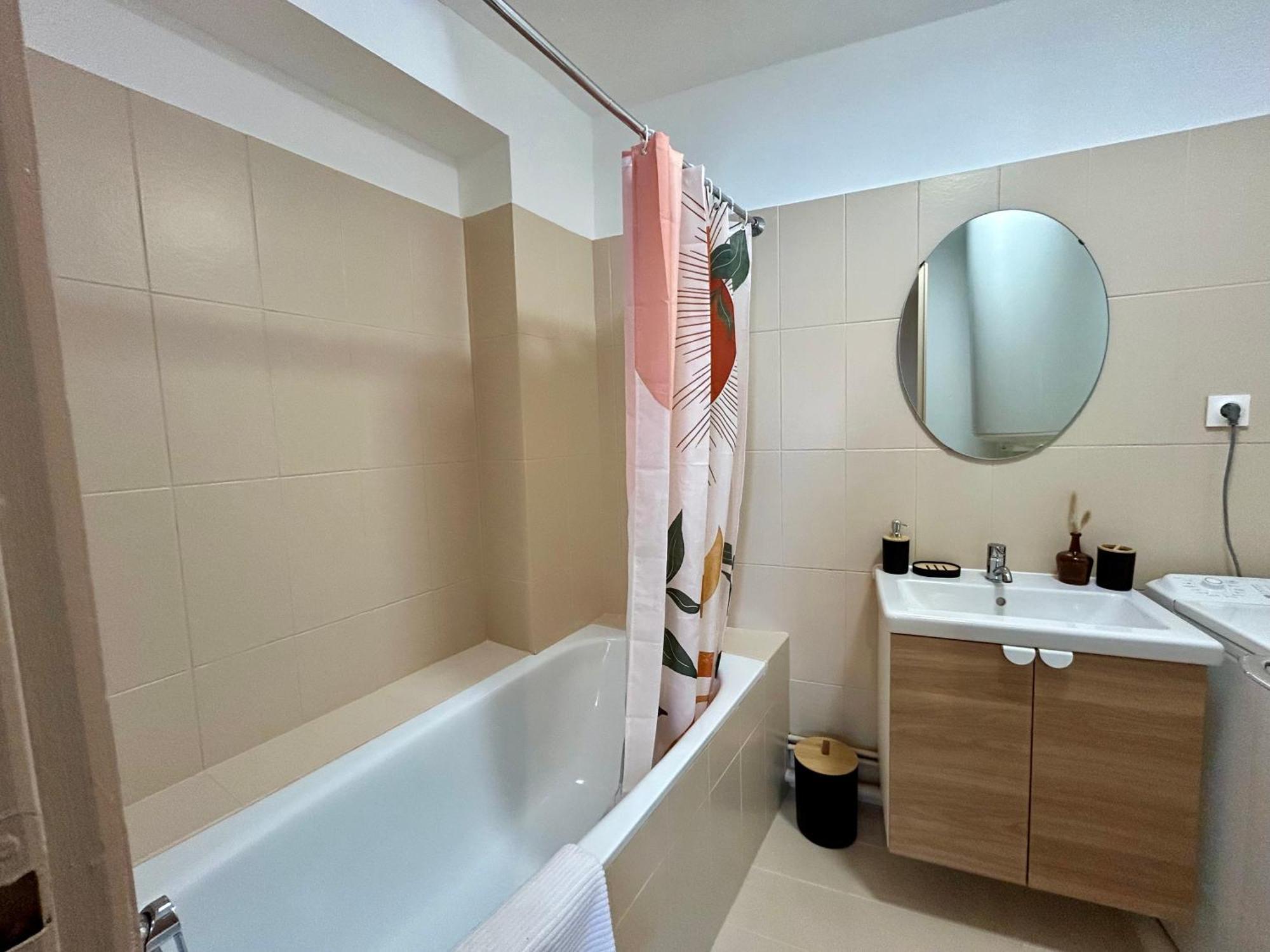 Douce Agathe - Duo-Groupe, Chaleureux, Tram 200M, Centre 10Min Apartment Strasbourg Luaran gambar